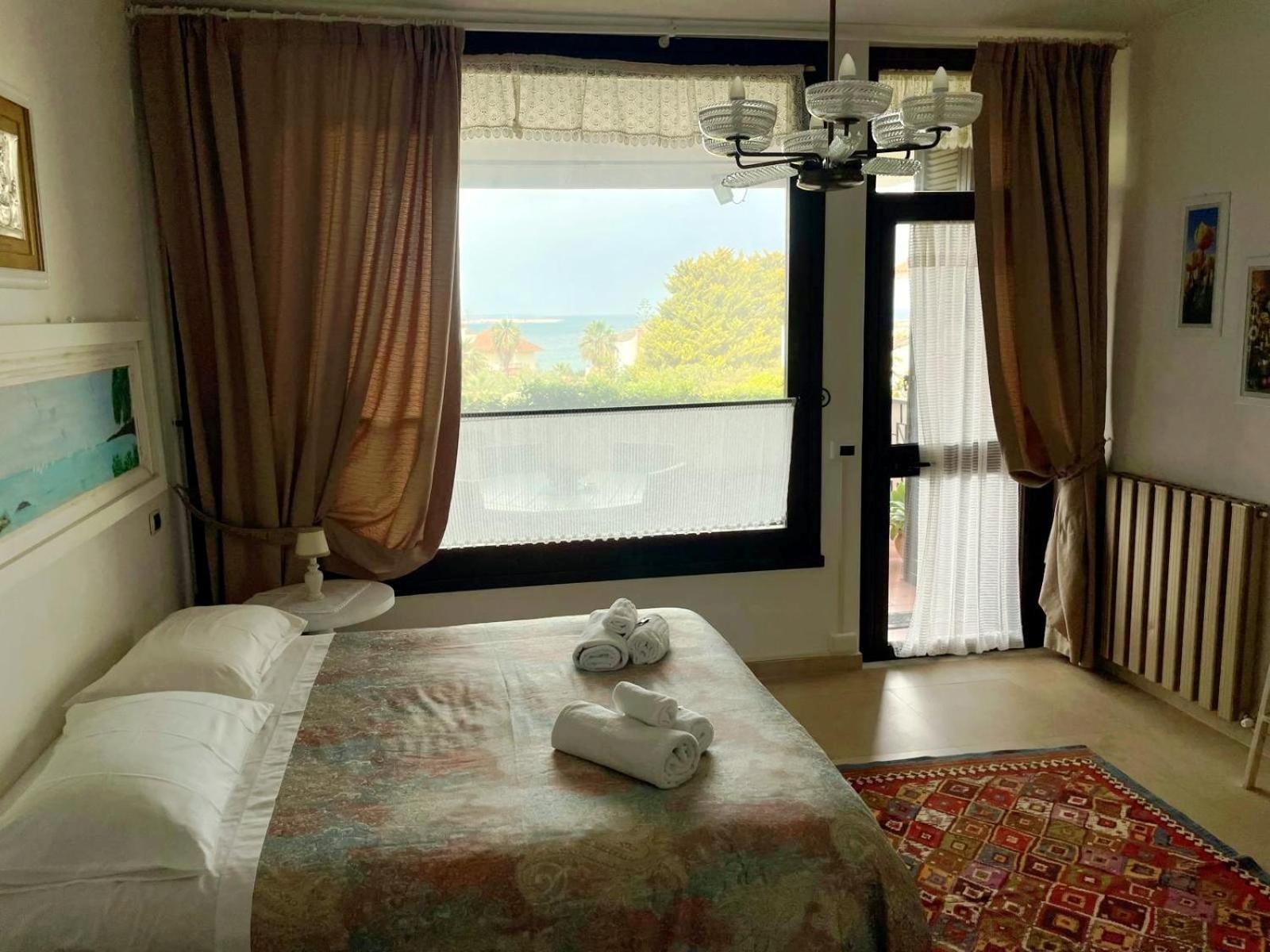 B&B Magna Grecia Κρότωνας Εξωτερικό φωτογραφία